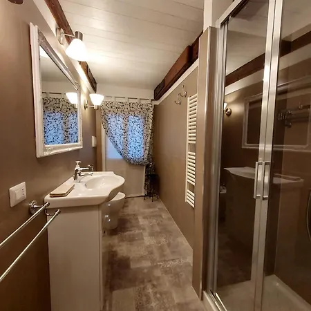 Rialto Penthouse Apartment *